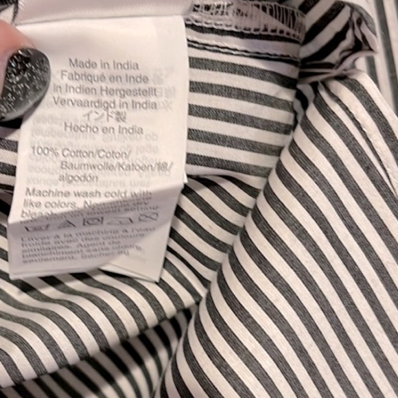 🆕 J. Crew Long Sleeve Popover with Ruffle Detail in the Front. NWT - Picture 9 of 11